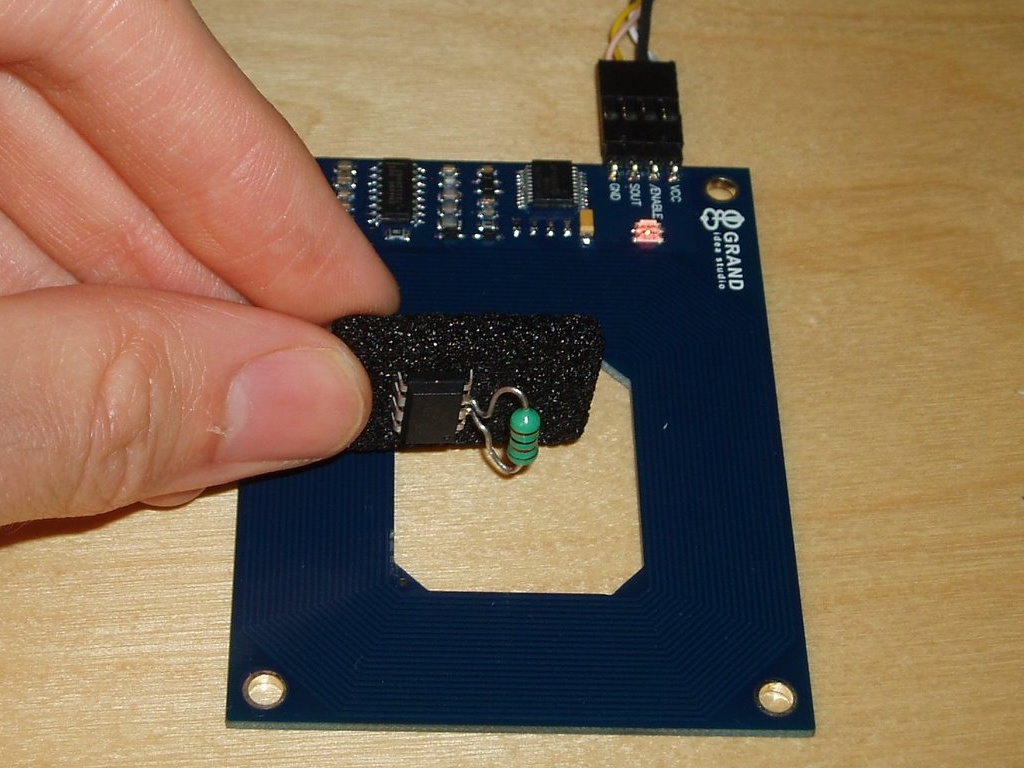 Using an AVR as an RFID tag